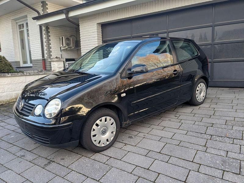 Gebraucht VW Polo Cricket 54 PS (39 kW) 2004 Schwarz Kleinwagen