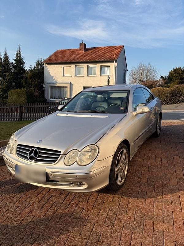 Gebraucht Mercedes CLK240 Avantgarde 170 PS (125 kW) 2003 Silber Coupé