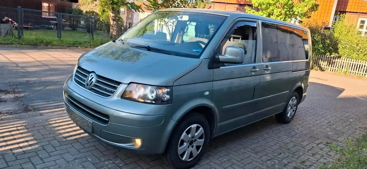 Usado VW T5 174 HP (127 kW) 2003 Verde Van