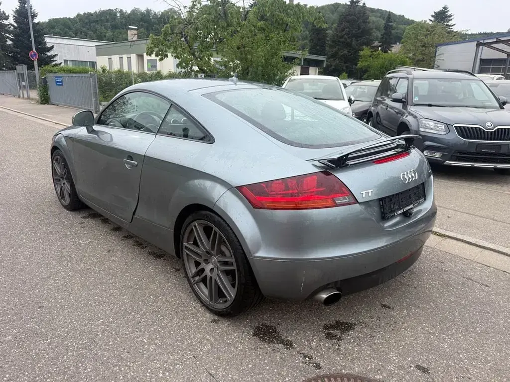 Second-hand Audi TT Sport 250 CP (183 kW) 2006 Gri Coupe