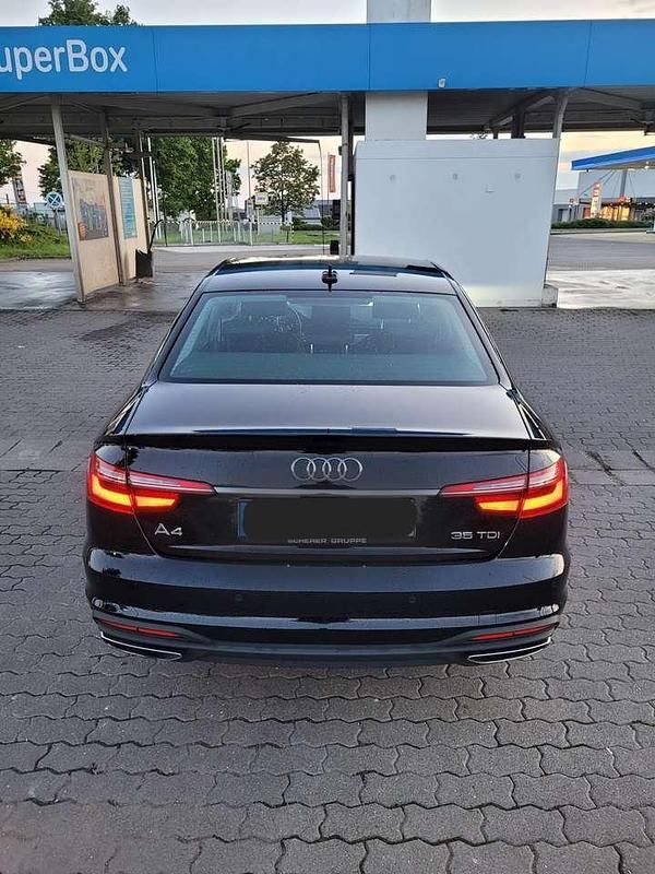 Second-hand Audi A4 163 CP (119 kW) 2021 Negru Berlinǎ