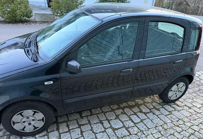 Gebraucht Fiat Panda 60 PS (44 kW) 2009 Schwarz Kleinwagen