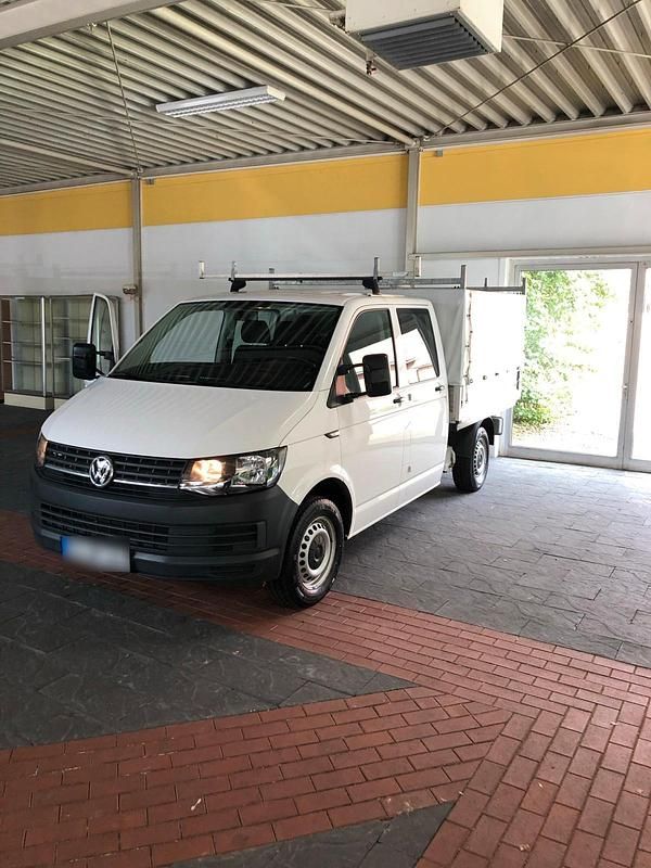 Gebraucht VW Transporter 105 PS (77 kW) 2017 Weiß Van