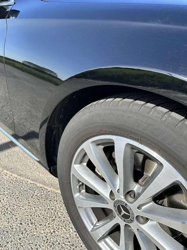 Gebraucht Mercedes E220 Avantgarde 194 PS (142 kW) 2018 Limousine