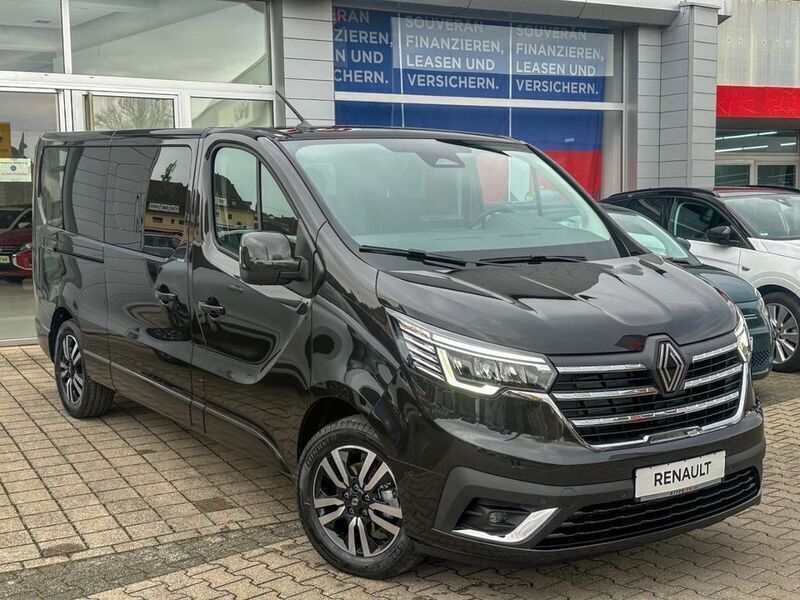Gebraucht Renault Trafic 170 PS (125 kW) 2024 Tenebroschwarz Van / Kleinbus