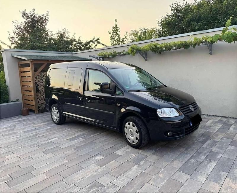 Schwarz Gebraucht 2009 VW Caddy Maxi Life Van / Kleinbus | 12.500 € - Bild 1/4