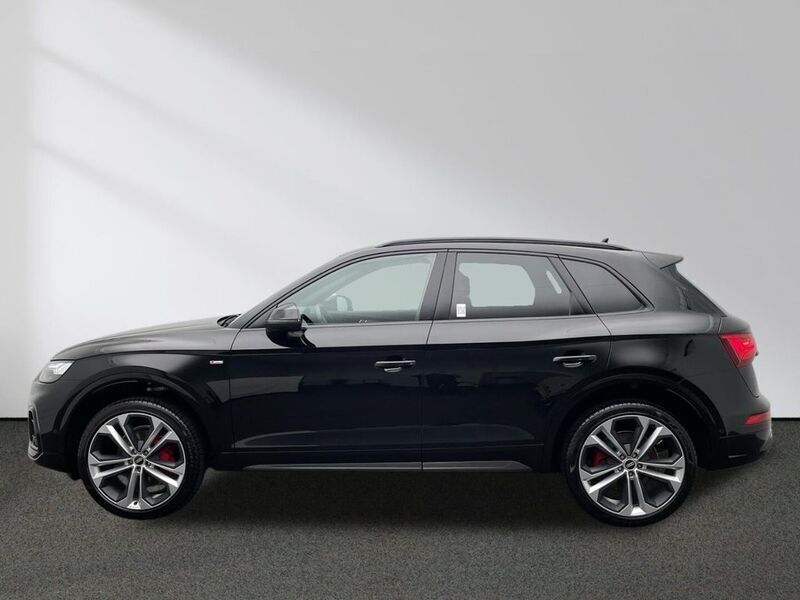 Gebraucht Audi Q5 Ambiente 204 PS (150 kW) 2021 Mythosschwarz metallic SUV