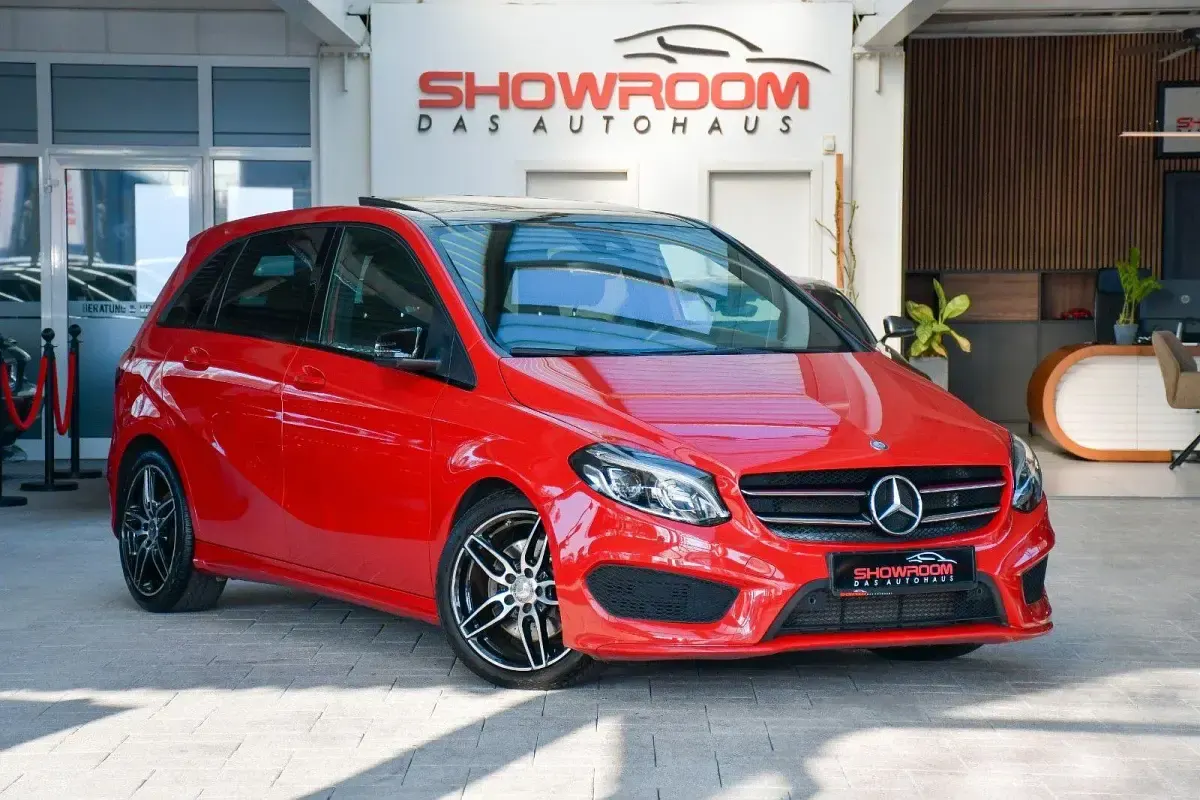 Gebraucht Mercedes 220 AMG line 177 PS (130 kW) 2015 Rot Limousine