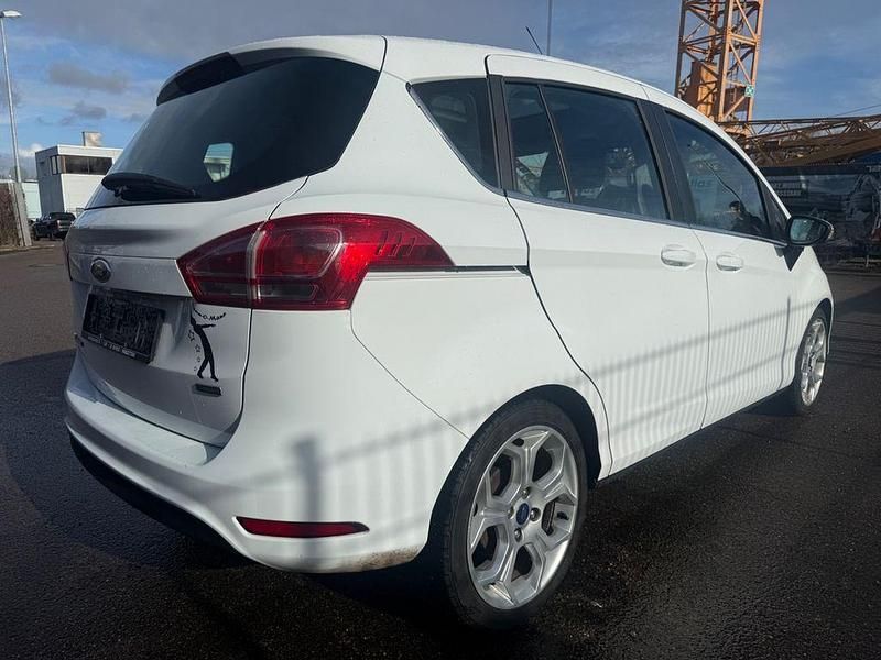 Gebraucht Ford B-MAX 125 PS (91 kW) 2013 Weiß Van / Kleinbus