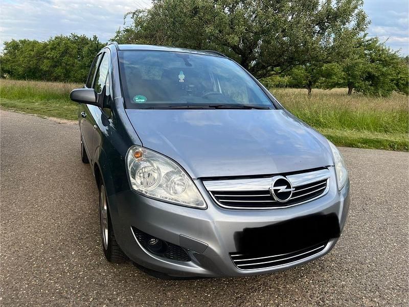 Silber Gebraucht 2008 Opel Zafira Van / Kleinbus | 3.000 € (Fairer Preis) - Bild 1/4
