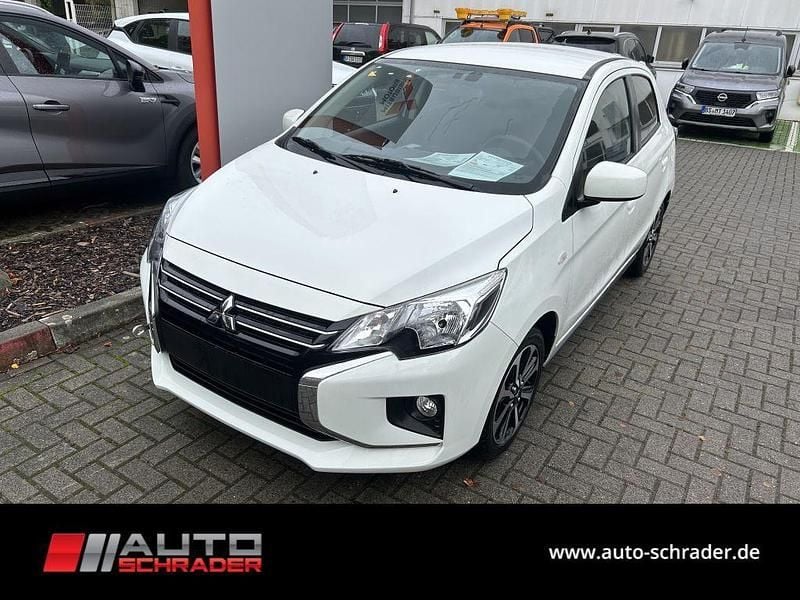 Weiß Gebraucht 2024 Mitsubishi Space Star Select+ Limousine | 18.980 € (Teuer) - Bild 1/4