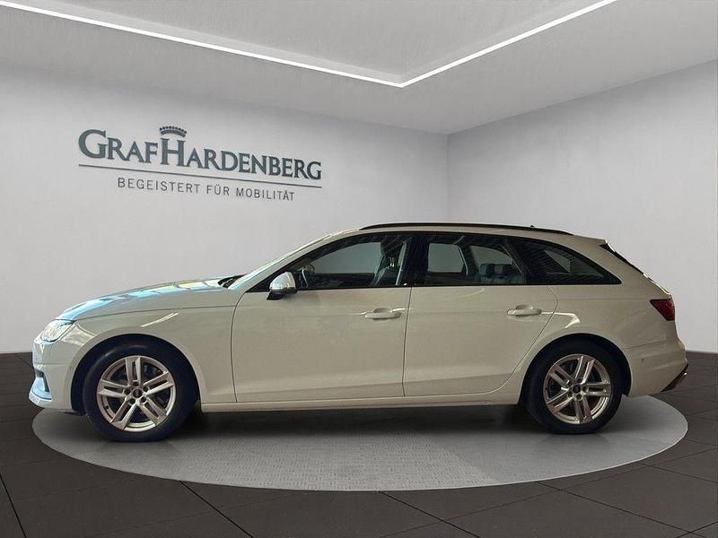 Gebraucht Audi A4 Business 150 PS (110 kW) 2022 Weiß Kombi