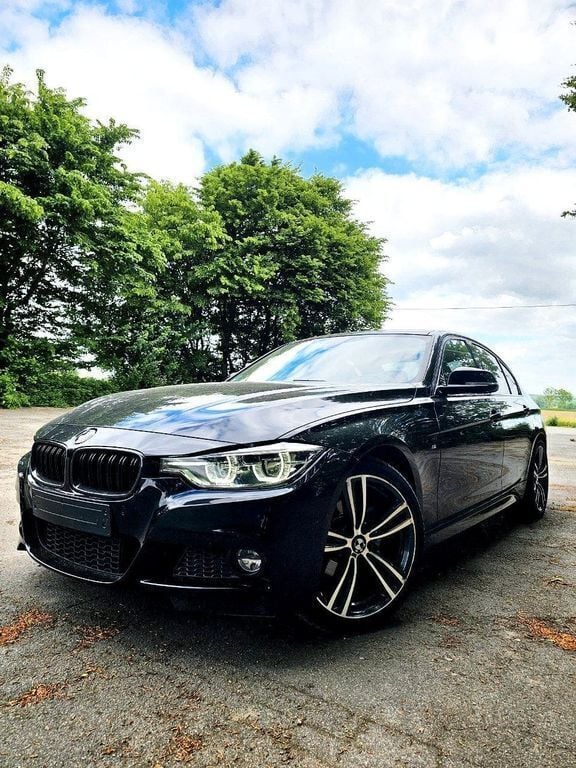 Schwarz Gebraucht 2017 BMW 320 M Sport Limousine | 22.499 € (Fairer Preis) - Bild 1/4