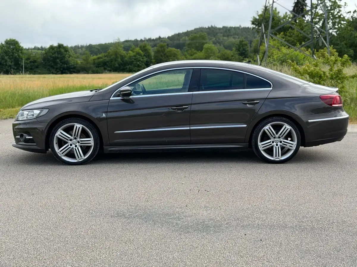 Gebraucht VW Passat R-line 177 PS (130 kW) 2014 Braun Limousine