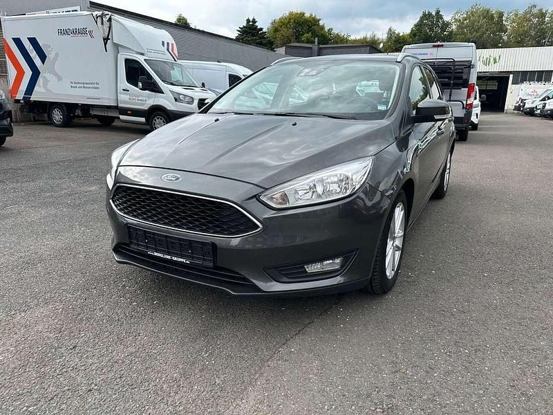 Gebraucht Ford Focus Business Edition 150 PS (110 kW) 2017 Grau Kombi