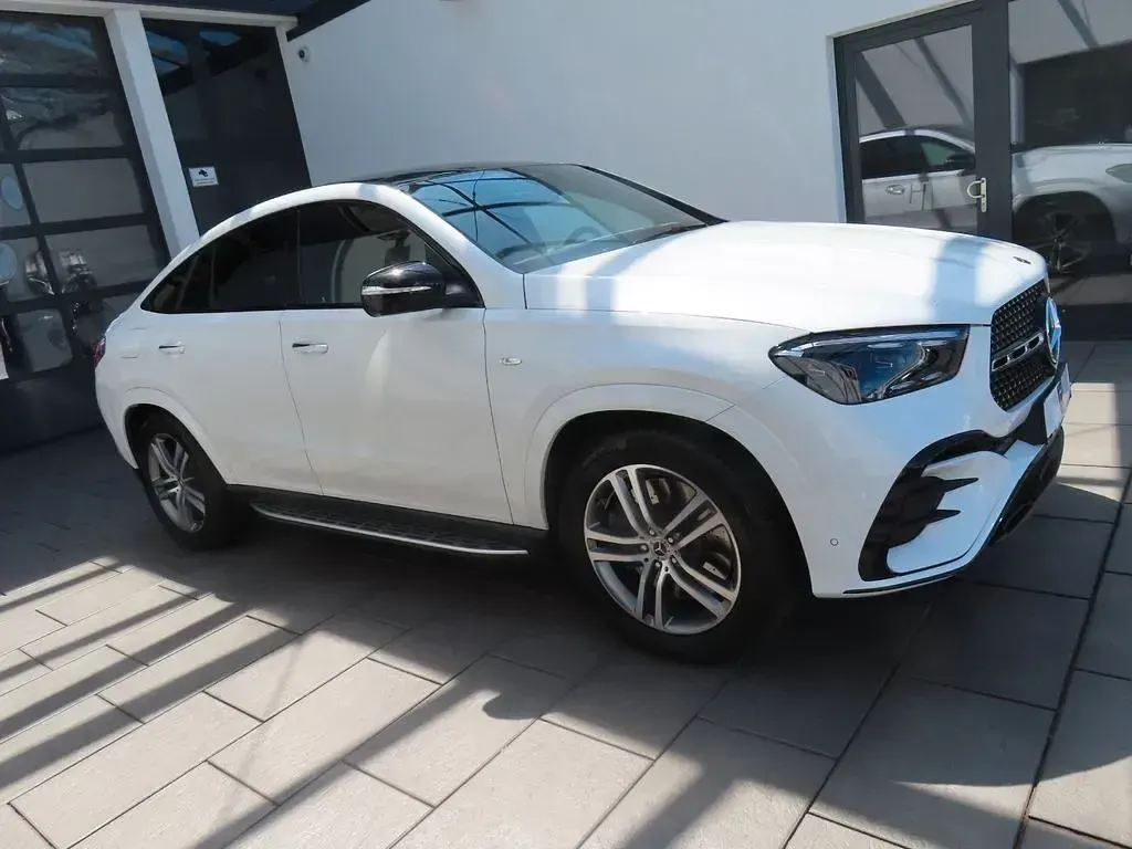Gebraucht Mercedes GLE400 AMG 252 PS (185 kW) 2025 Weiß SUV