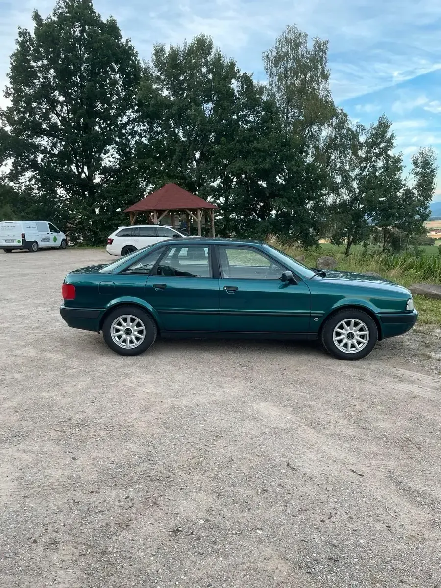 Gebraucht Audi 80 90 PS (66 kW) 1992 Grün Limousine