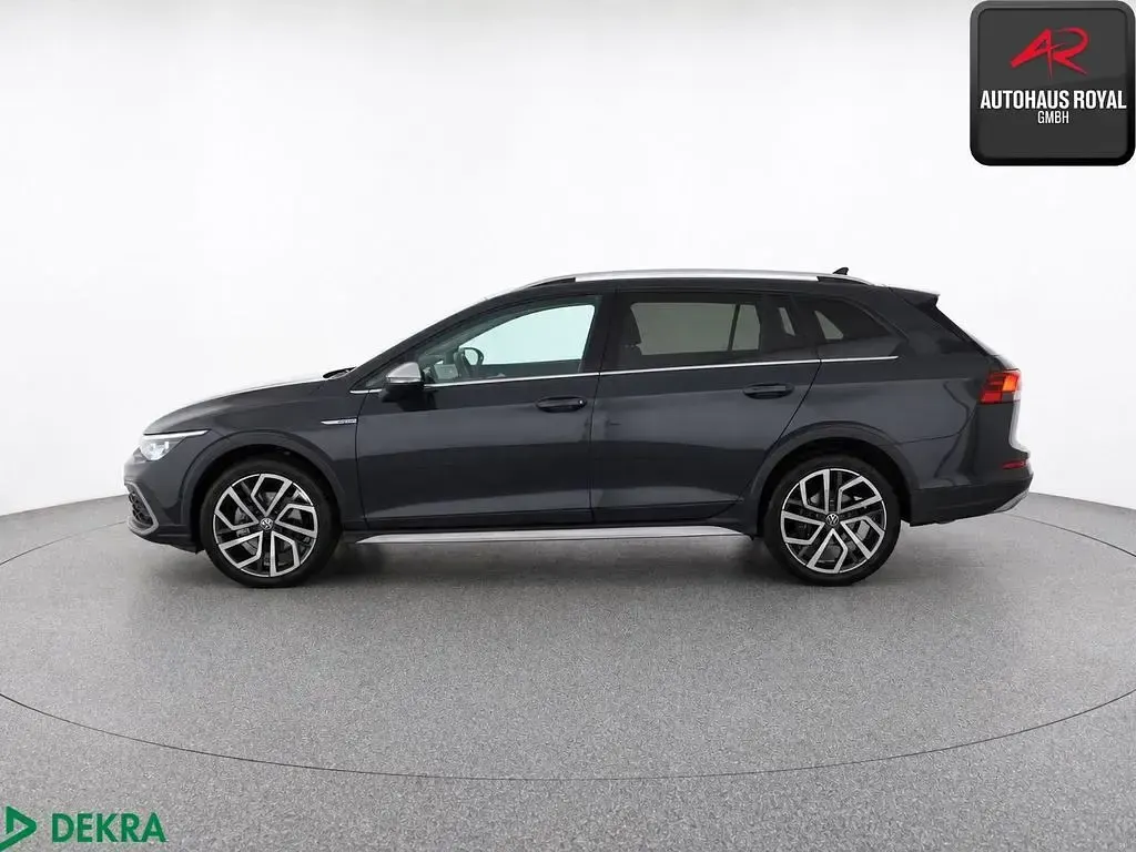 Gebraucht VW Golf VIII 200 PS (147 kW) 2024 Uranograu Kombi