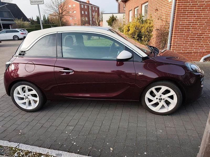 Gebraucht Opel Adam Glam 70 PS (51 kW) 2013 Rot Kleinwagen