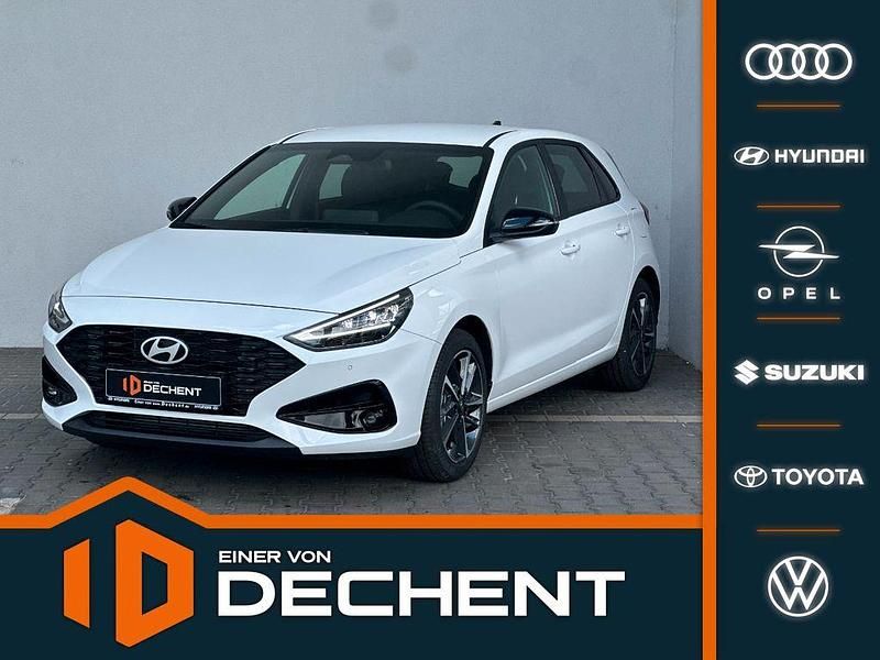 Weiß Gebraucht 2024 Hyundai i30 Limousine | 20.919 € (Fairer Preis) - Bild 1/4