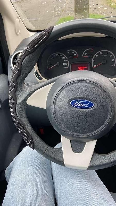 Gebraucht Ford Ka Titanium 69 PS (50 kW) 2009 Kleinwagen