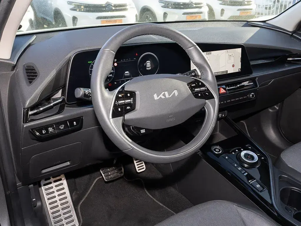 Gebraucht Kia e-Niro Inspiration 150 kW (204 PS) 2023 Grau SUV