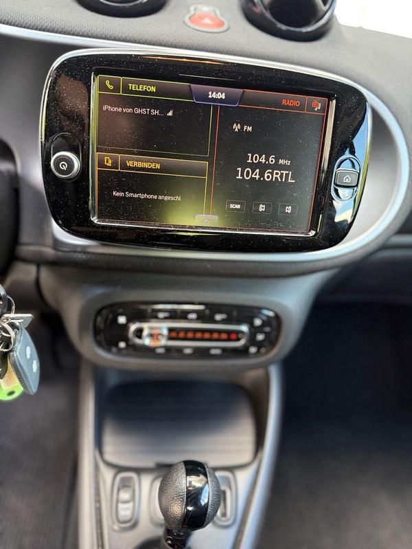 Gebraucht Smart ForTwo Coupé 60 kW (82 PS) 2021 Grün Coupé