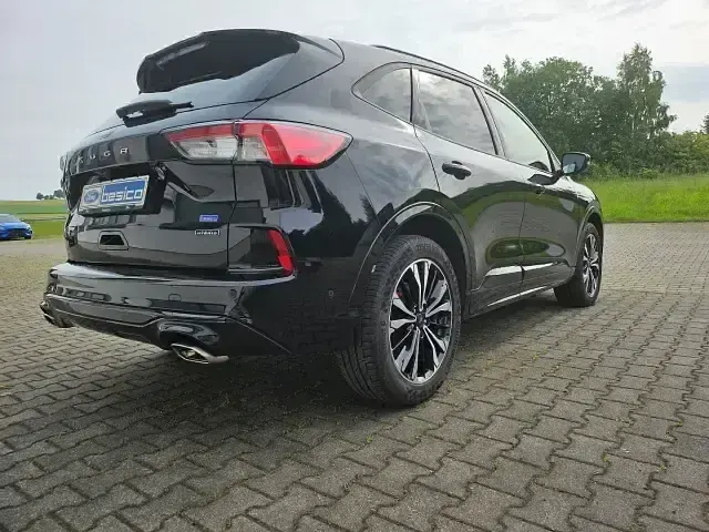 Gebraucht Ford Kuga ST-Line X 225 PS (165 kW) 2022 Agate black metallic (schwarz) SUV
