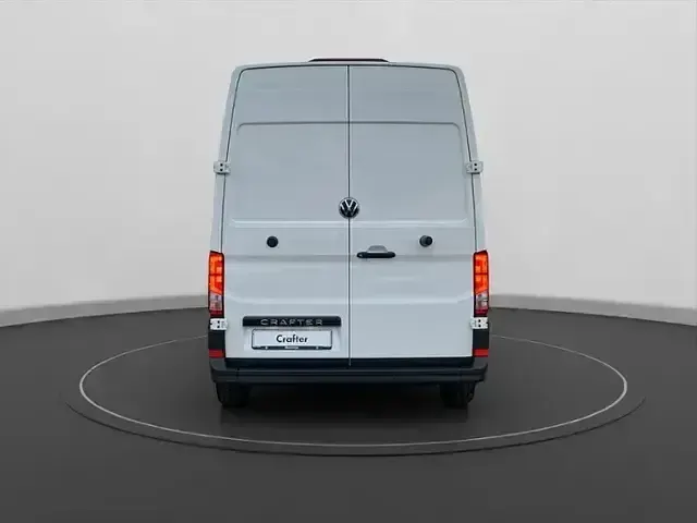 Gebraucht VW Crafter 140 PS (102 kW) 2024 Weiß Van