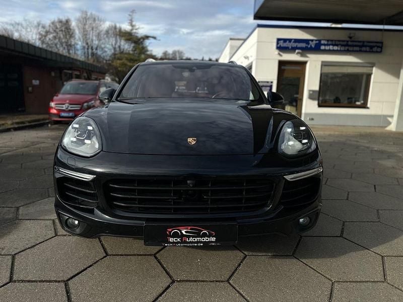 Gebraucht Porsche Cayenne S Sport 385 PS (283 kW) 2016 Tiefschwarzmetallic SUV