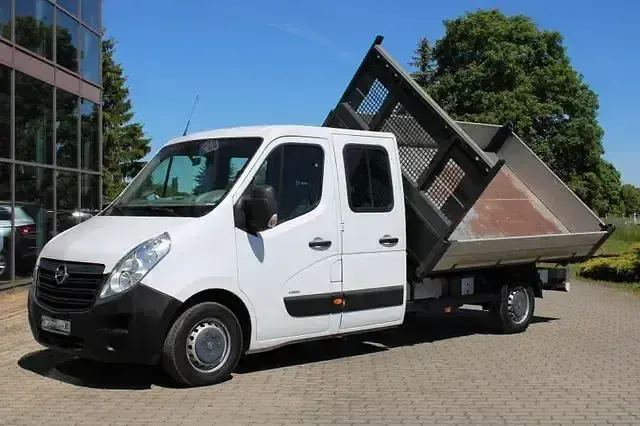 Gebraucht Opel Movano 136 PS (100 kW) 2016 Weiß Van / Kleinbus