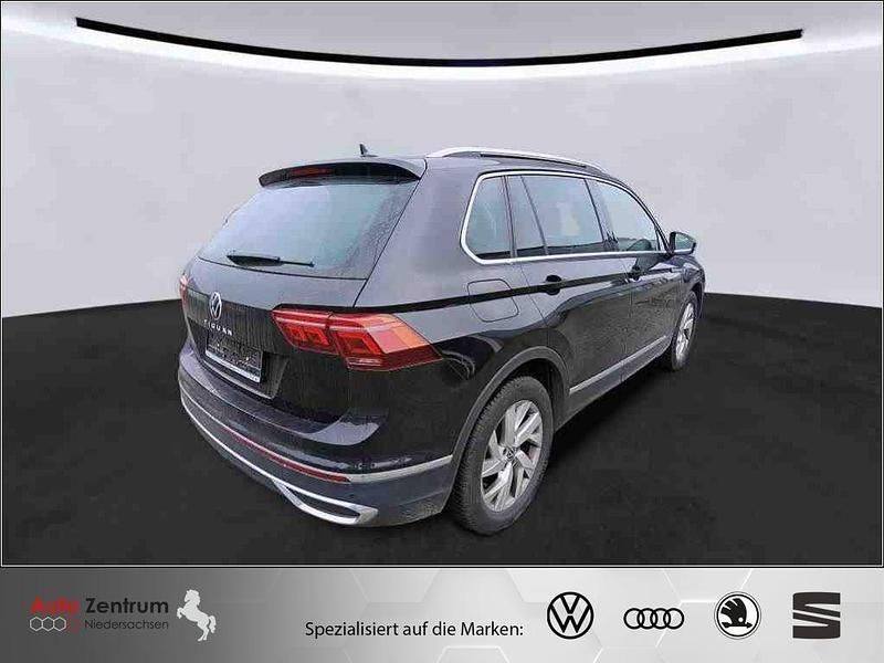 Gebraucht VW Tiguan Elegance 150 PS (110 kW) 2023 Schwarz SUV