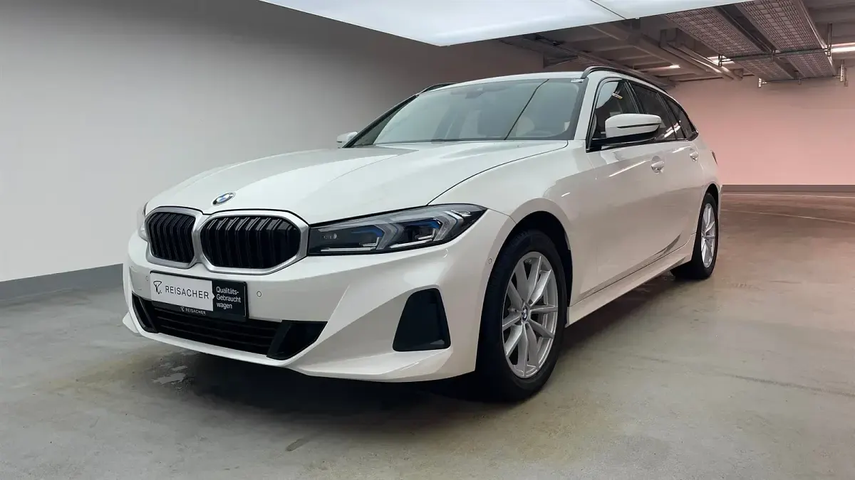 Usata BMW 320 Efficient Dynamics 190 CV (139 kW) 2023 Bianco Station wagon
