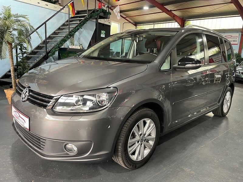 Grau Gebraucht 2012 VW Touran Van / Kleinbus | 10.990 € (Fairer Preis) - Bild 1/4