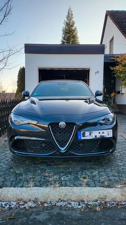 Gebraucht Alfa Romeo Giulia 510 PS (375 kW) 2018 Schwarz Limousine
