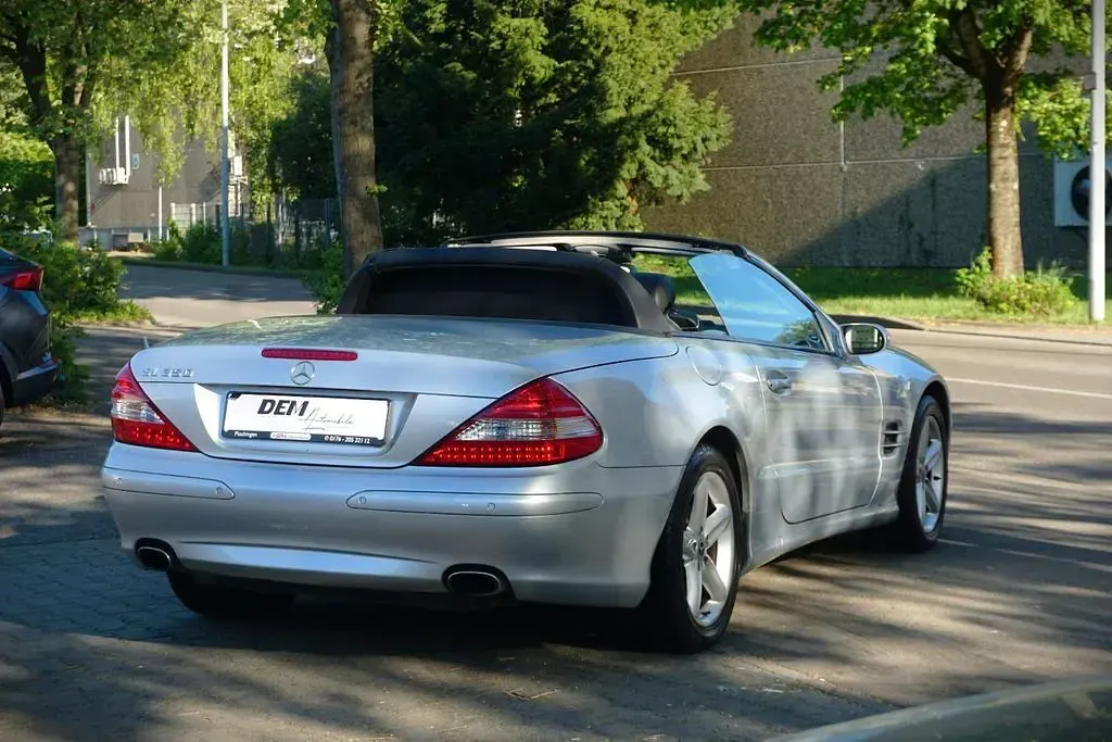 Gebraucht Mercedes SL350 272 PS (200 kW) 2007 Silber Cabrio