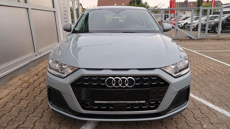 Gebraucht Audi A1 Sportback Advanced Plus 116 PS (85 kW) 2024 Grau Kleinwagen