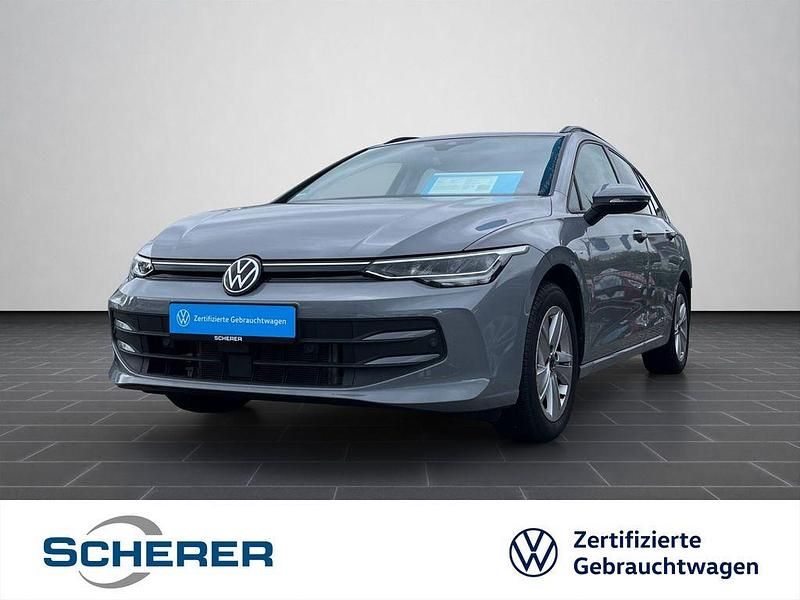 Mondsteingrau Gebraucht 2024 VW Golf VIII Life Kombi | 22.680 € (Guter Preis) - Bild 1/4