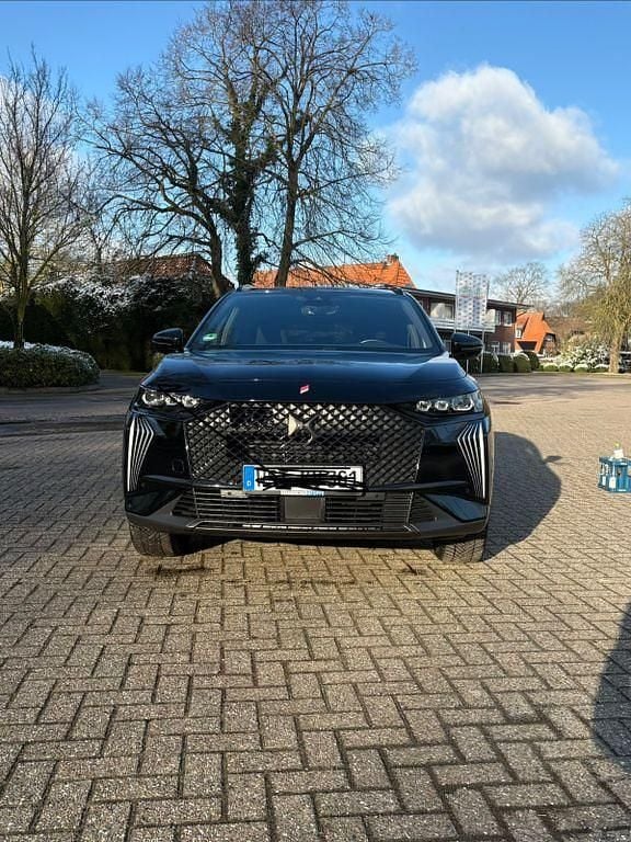 Gebraucht DS Automobiles DS7 Crossback Performance 131 PS (96 kW) 2024 Schwarz SUV