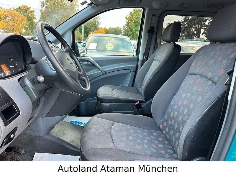 Gebraucht Mercedes Vito 109 PS (80 kW) 2010 Blau Van
