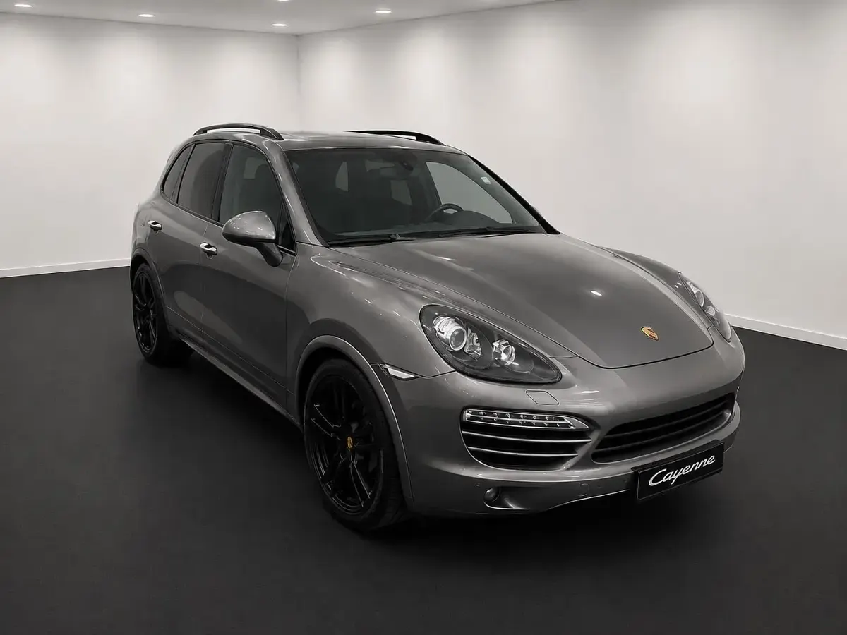 Gebraucht Porsche Cayenne Sport 245 PS (180 kW) 2011 Grau SUV
