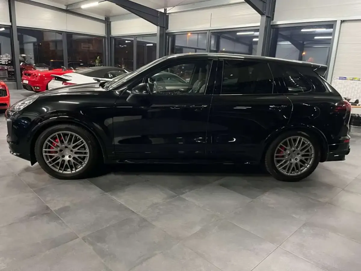 Gebraucht Porsche Cayenne 441 PS (324 kW) 2015 Schwarz SUV