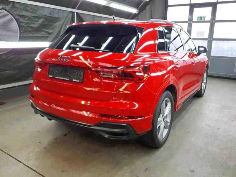 Gebraucht Audi Q3 S-Line 150 PS (110 kW) 2021 Rot SUV