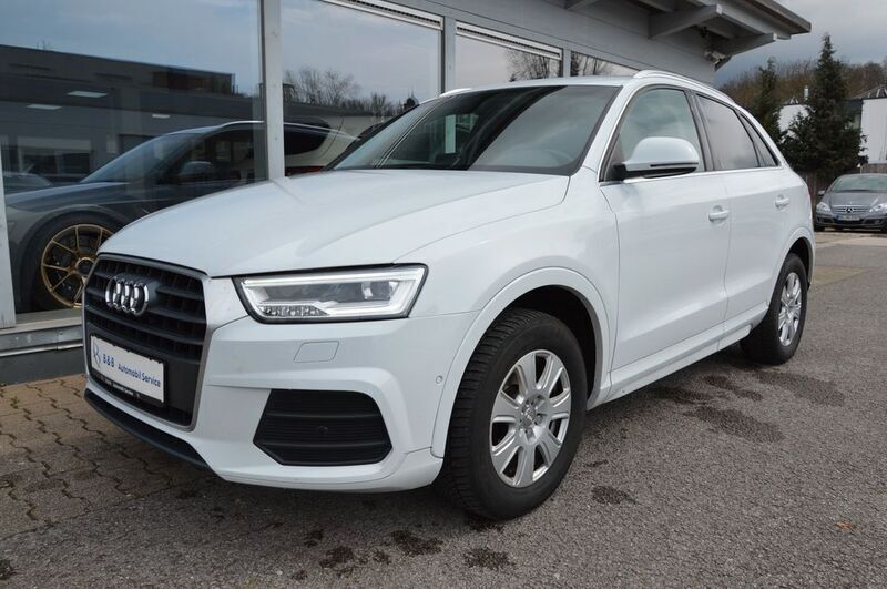 Gletscherweiß metallic Gebraucht 2016 Audi Q3 Sport SUV | 16.990 € (Fairer Preis) - Bild 1/4