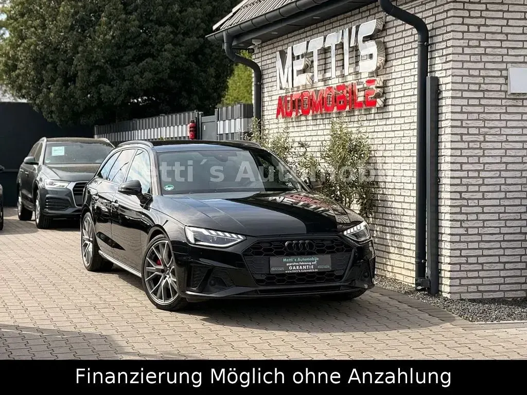 Gebraucht Audi A4 S-Line 204 PS (150 kW) 2022 Mythosschwarz Kombi