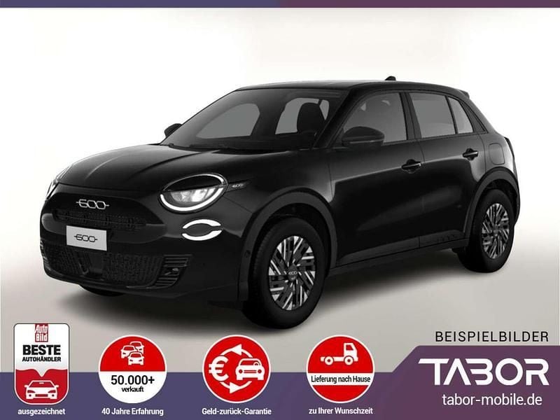 Cinema schwarz metallic Neu 2025 Fiat 600 SUV | 23.488 € (Guter Preis) - Bild 1/4