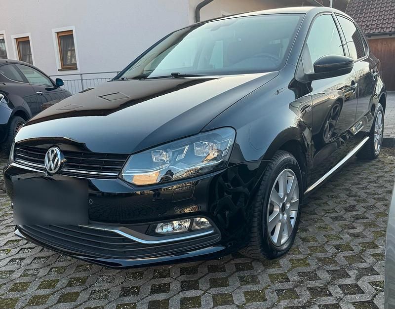 Gebraucht VW Polo 90 PS (66 kW) 2015 Schwarz Kleinwagen