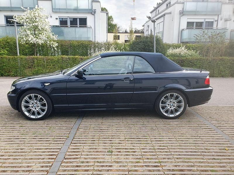 Blau Gebraucht 2006 BMW 325 Cabriolet Exclusive Cabrio | 14.990 € (Teuer) - Bild 1/3