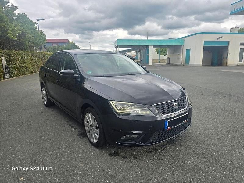Schwarz Gebraucht 2015 Seat Toledo FR-Line Limousine | 7.500 € (Guter Preis) - Bild 1/4