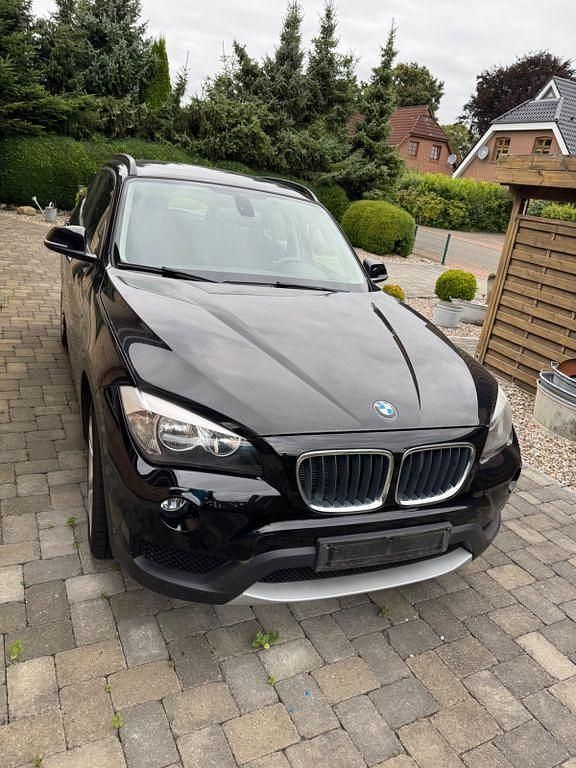Schwarz Gebraucht 2014 BMW X1 SUV | 8.500 € (Superpreis) - Bild 1/4